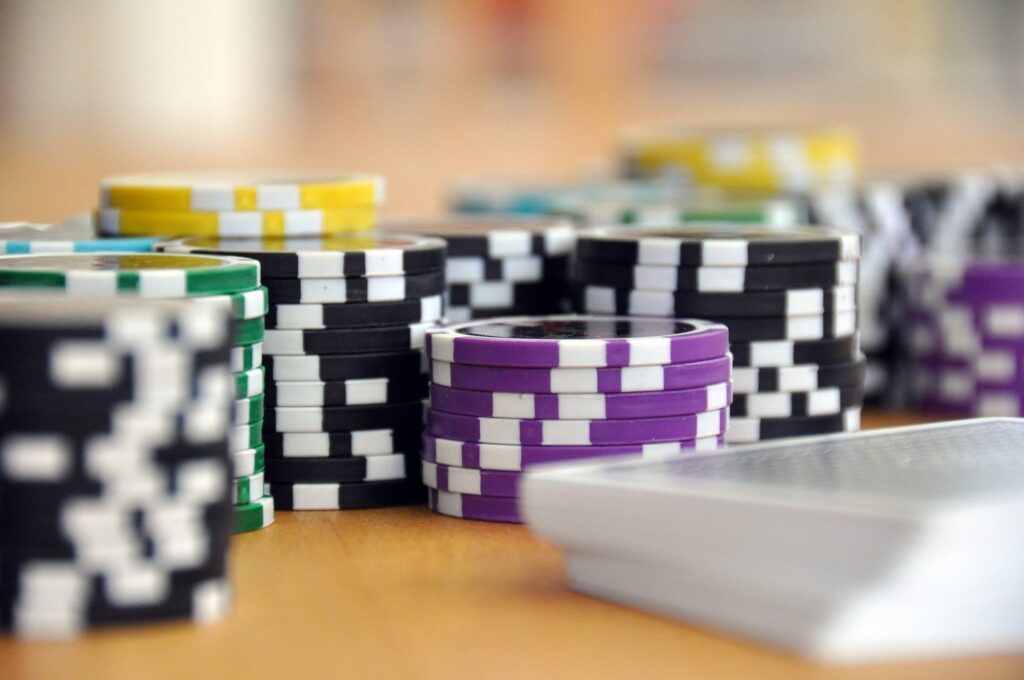 5 Reasons to Choose Non Gamstop Casinos Online 18 play card game poker poker chips 39856